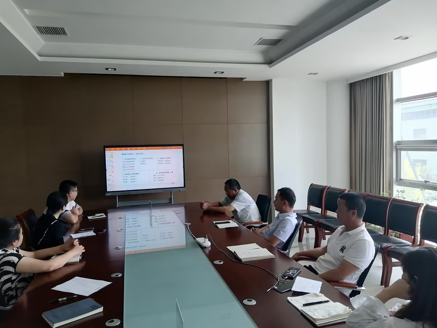 c5589a57c56353f11f729bbae8c9d578.jpg c5589a57c56353f11f729bbae8c9d578.jpg